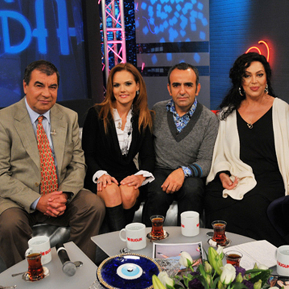 onur özçelik, tv program